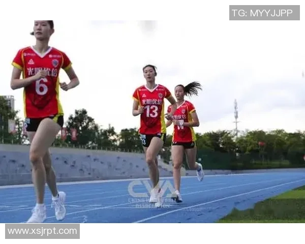 成都与重庆篮球队的耐力较量赛后复盘分析与精彩瞬间回顾